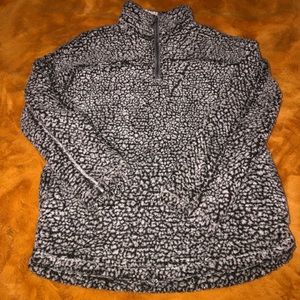 Thread & Supply Charcoal Black & White Wubby Lazy Sunday Sherpa Pullover Small